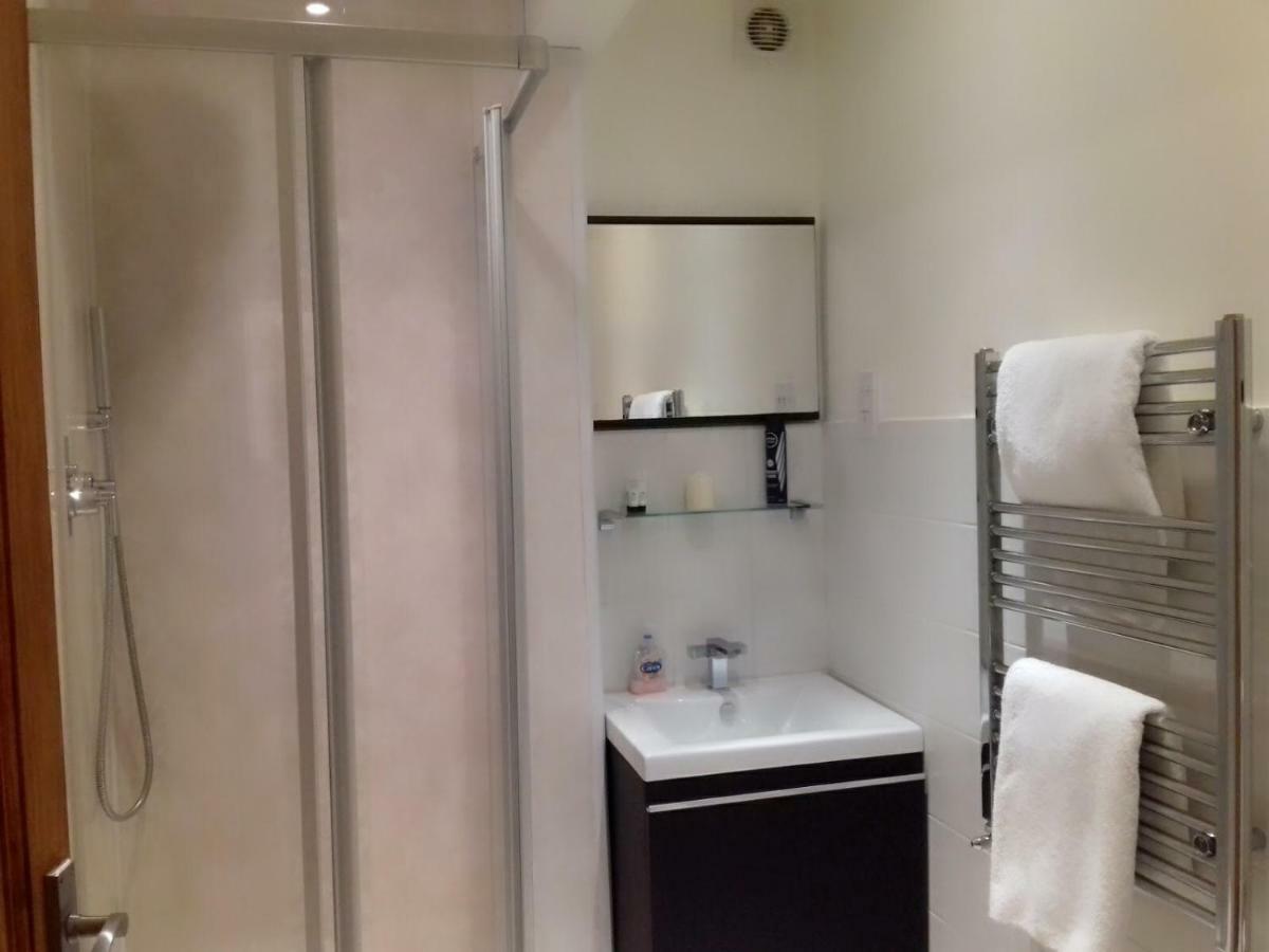 Lovely 1 Bed In Earls Court Appartamento Londra Esterno foto